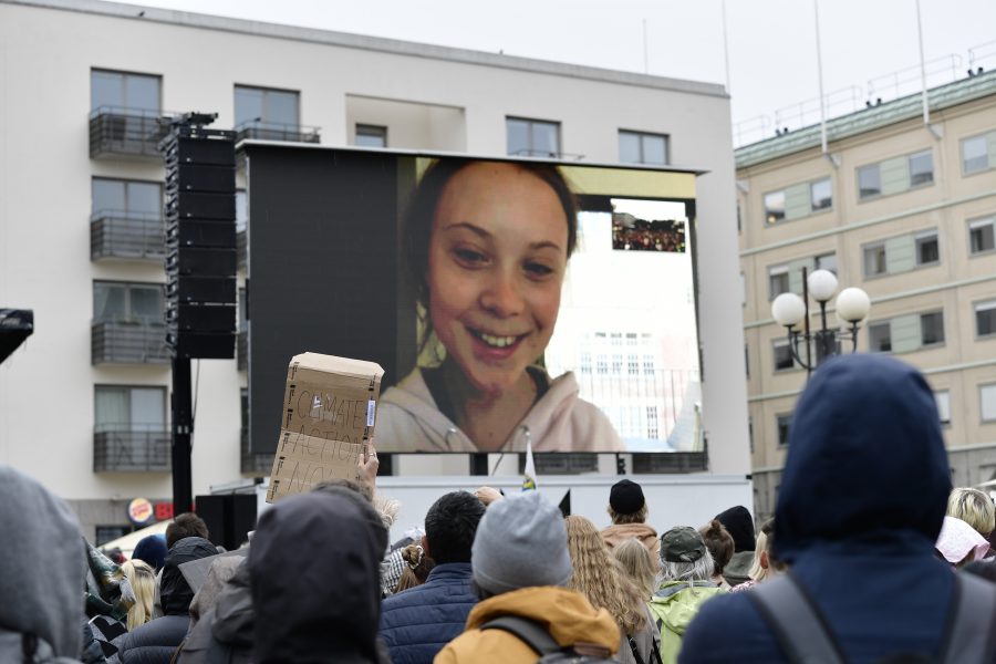 Greta Thunberg deltar i fredagens skolstrejk för klimatet arrangerad av Fridays for future via videolänk från New York.