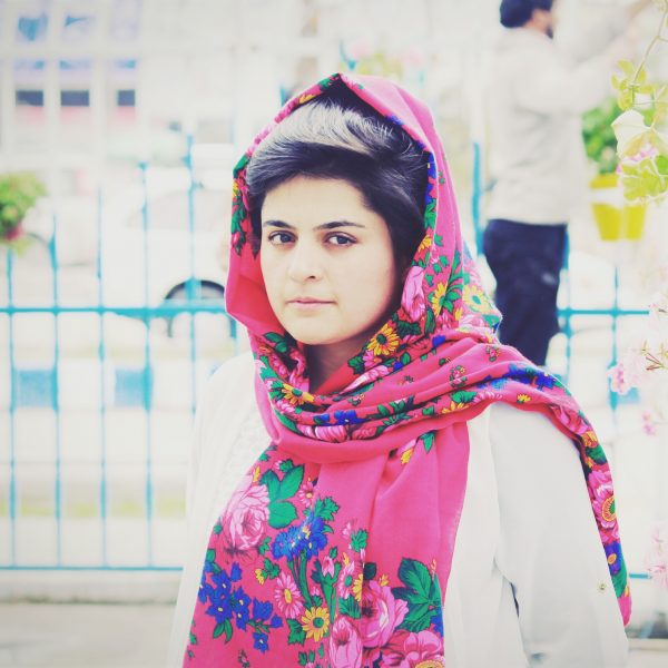 Den afghanska journalisten Najwa Alimi får årets Per Anger-pris som delas ut av Forum för Levande Historia.