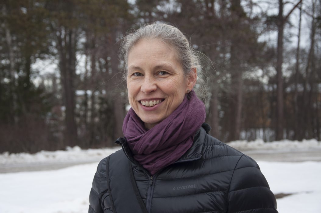Cecilia Engvall sökte kursen eftersom hon vill "kliva av lite" och byta ut en del av lönejobbet mot jobb hemma Foto: Sofia Nygren