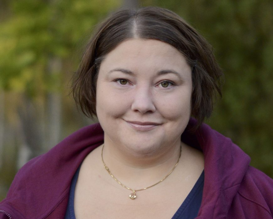 Cecilia Wisén och hennes man har lyckats få ned sina koldioxidutsläpp från de genomsnittliga 11 ton till cirka 5,5 ton per år