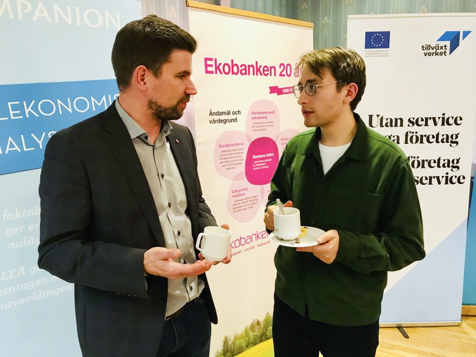 Markus Evensson (S) i samtal med Jonty Leibowitz, CLES, på Lokalekonomidagarna 2019