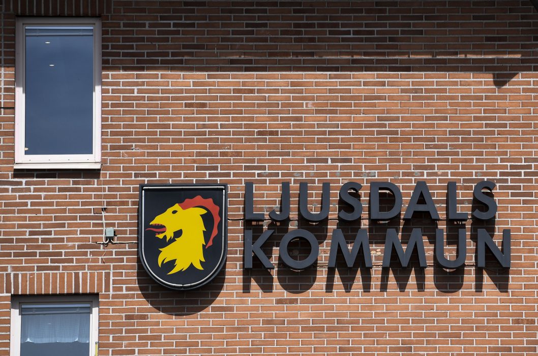 LJUSDAL2019-05-16
Kommunhuset i Ljusdal
Foto: Pontus Lundahl / TT / kod 10050 Några sätt att styra upphandlingarna lokalt är att ställa krav på social hållbarhet, miljö och att dela upp dem i mindre delar