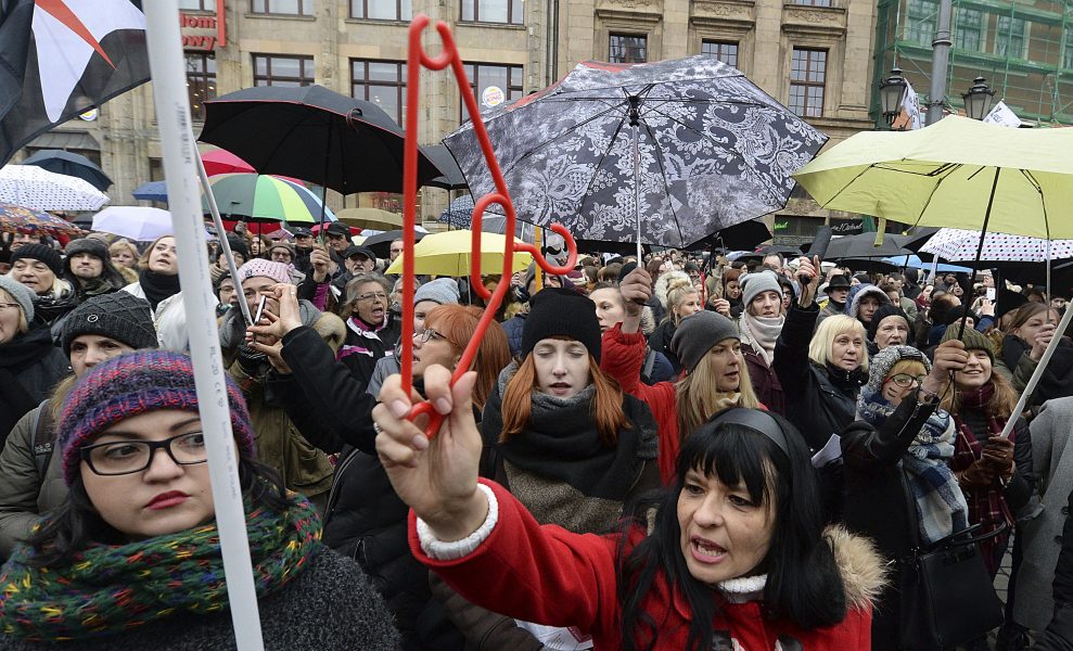 Tidigare protest mot vidare skärpning av Polens abortlagstiftning.