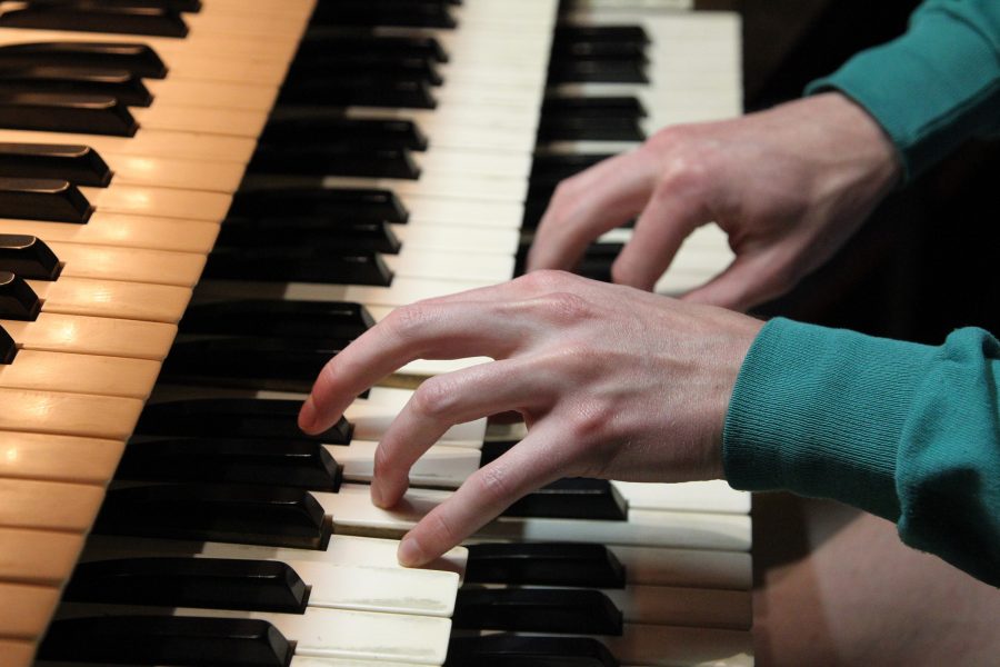Musik en viktig del i avskedet av en nära anhörig som gått bort enligt en ny studie.