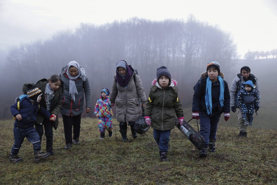 Många migranter som kommit till Bosnien-Hercegovina saknar någonstans att ta vägen.