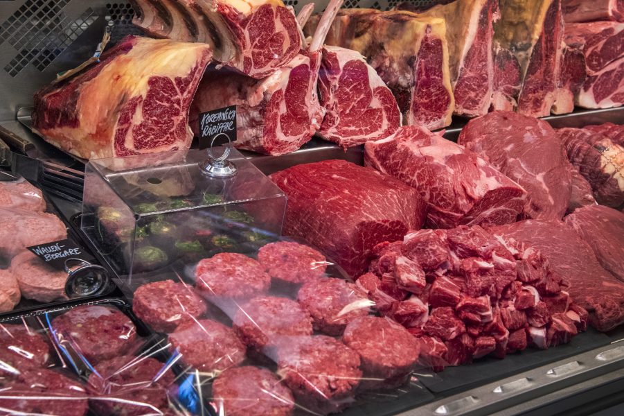EU-kommissionen satsar 35 miljoner kronor på en kampanj som ska uppmuntra européer att att äta mer kött.