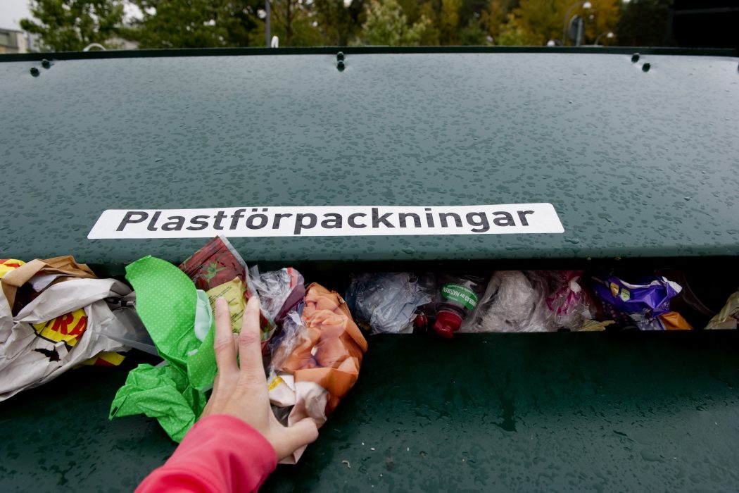Har plasten någon roll i omställningen? Foto: Pontus Lundahl/TT