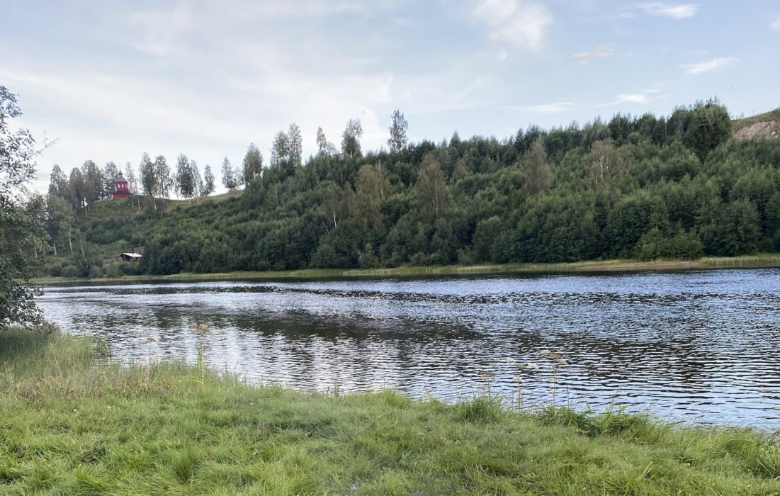 Ramsele camping ligger vid Faxälven i Ramsele (Sollefteå)