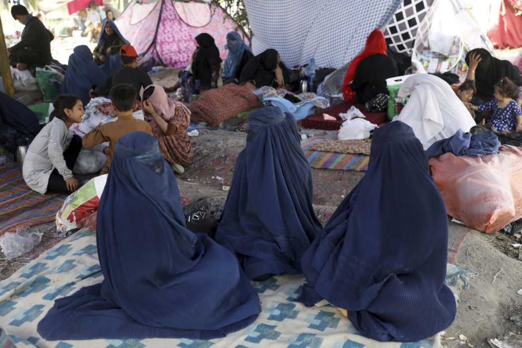 Människor har flytt till Kabul i tron om att huvudstaden skulle skulle vara kvar under regeringskontroll