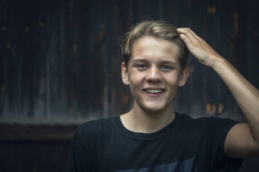 Klimatinspiratören Andreas Magnusson, 17 år, märker att det finns en frustration kring att personer inte vet hur de ska engagera sig i klimatfrågan.