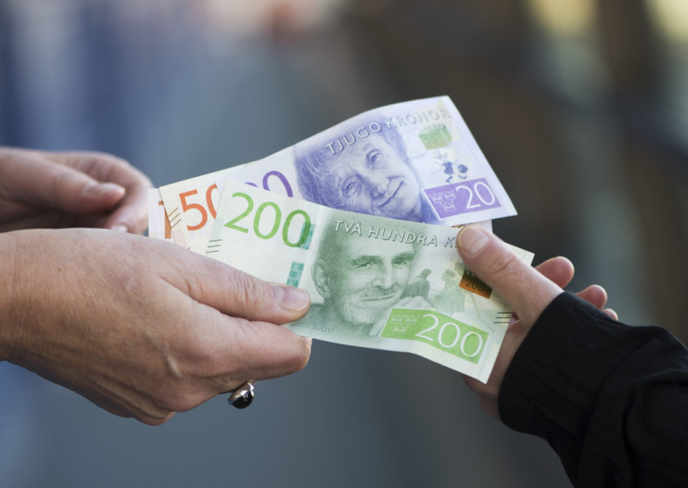 I stort sett alla studier visar att basinkomst förbättrar det psykiska välmåendet hos mottagaren