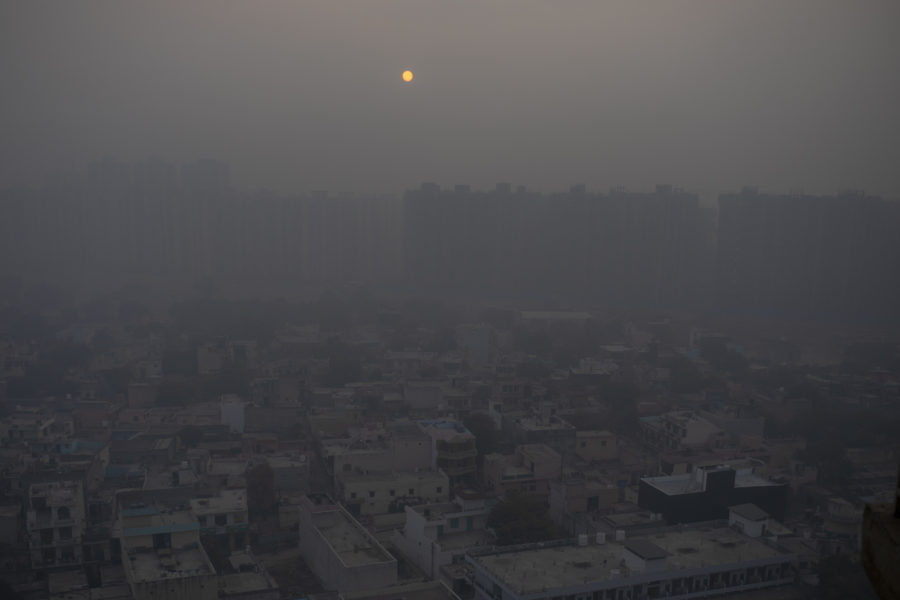 Varje år dör 700 000 personer i förtid i Indien, på grund av luftföroreningar.