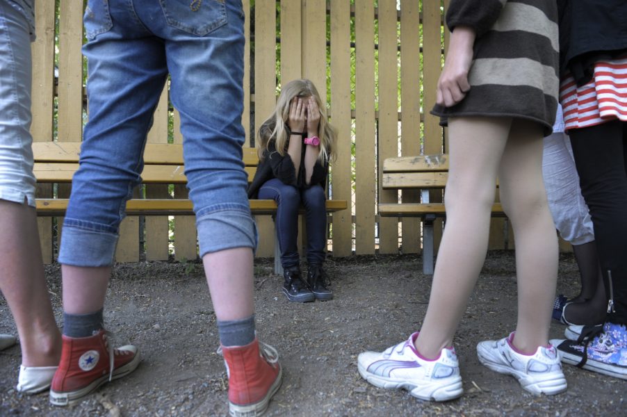 Göteborg ska börja arbeta med en våldsförebyggande metod för att göra skolor tryggare.