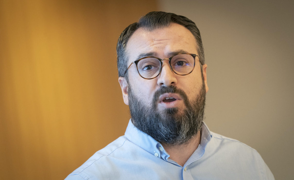 Sedat Arif (S), ordförande i arbetsmarknads- och socialnämnden, i Malmö.
