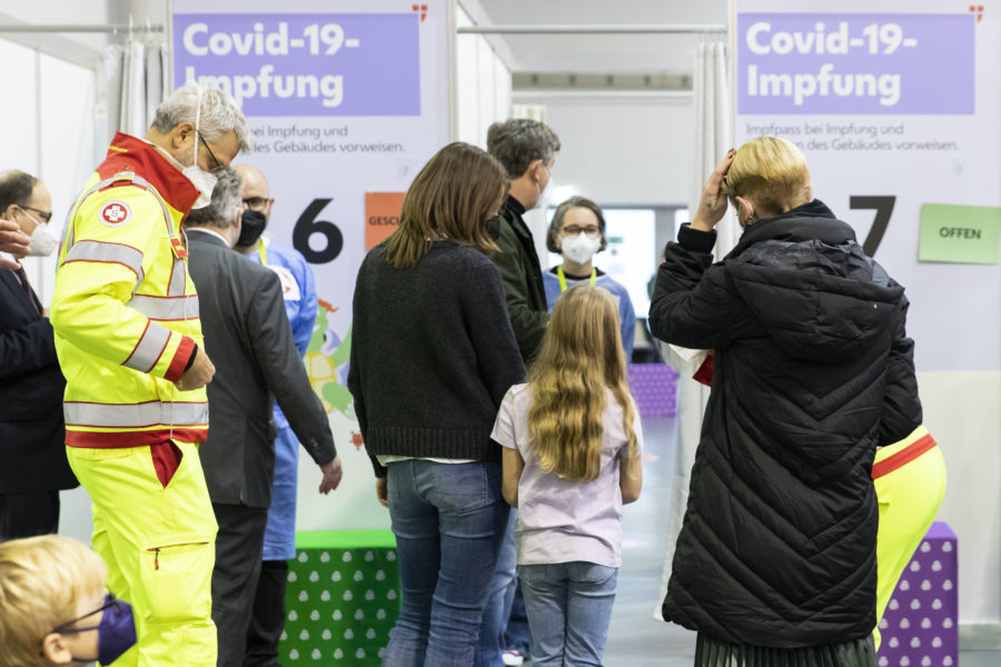I måndags började Österrikes huvudstad Wien vaccinera barn från fem år mot covid-19.