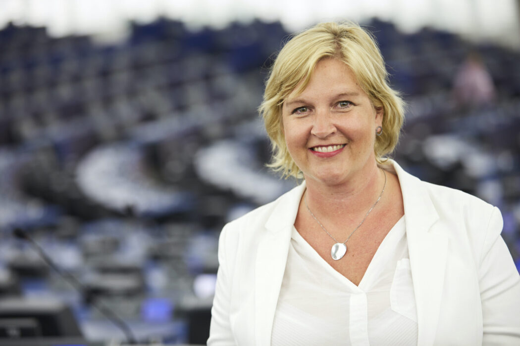 Karin Karlsbro är enda L-ledamot i EU-parlamentet