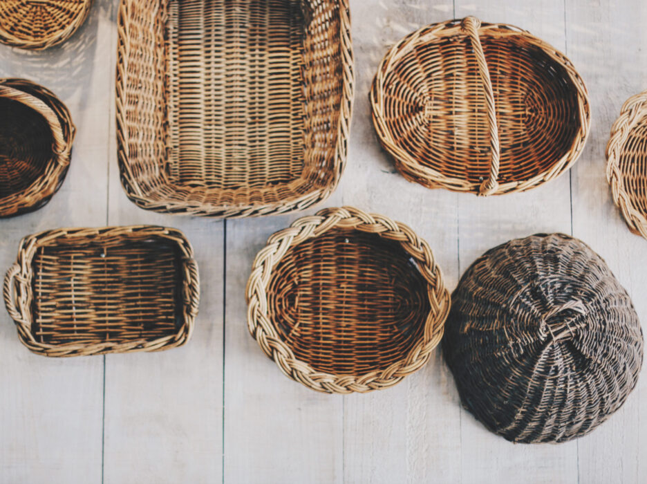 Varför inte fläta en korg i pil? Foto: Unsplash