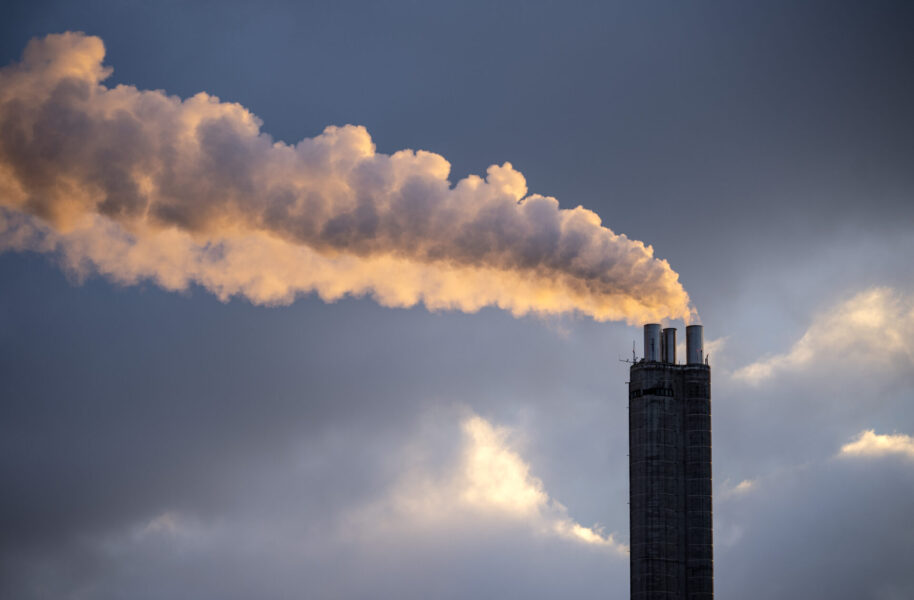 Världsnaturfonden WWF, Clientearth, Transport &amp; Environment och tyska Friends of the Earth vill att EU-kommissionen tänker om när det gäller fossilgas.