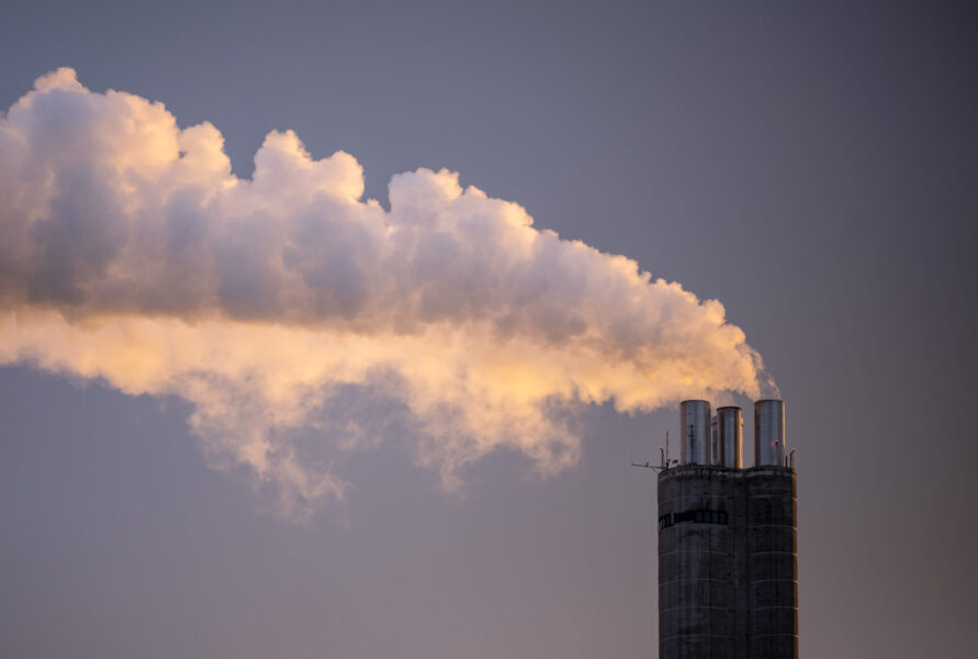 EU:s ministerråd har godkänt unionens nya krav på utsläpp av växthusgas.