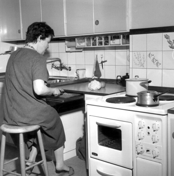 På 60-talet var det fortfarande vanligt att många kvinnor var hemmafruar.