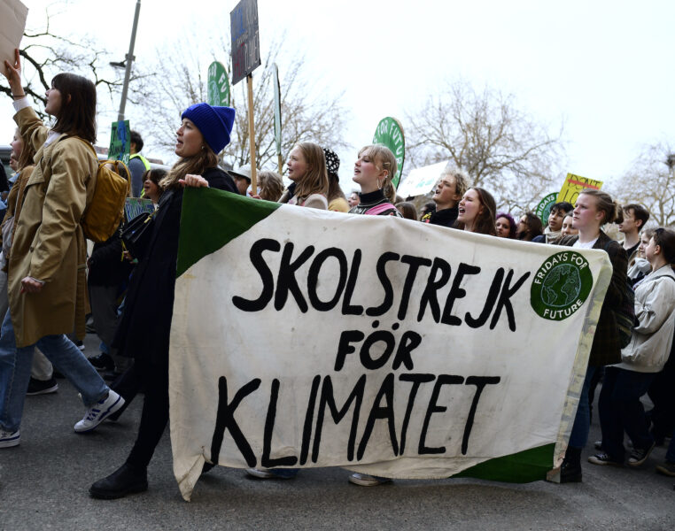 Skolstrejkande ungdomar från Fridays for future i Stockholm, mars 2022.