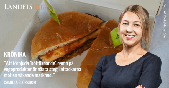 Camilla Björkbom med en vegoburgare i bakgrunden.