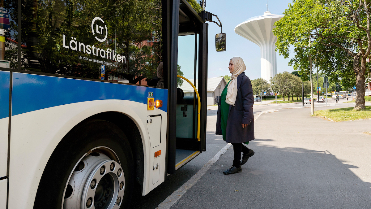 Länstrafiken Örebro har höjt biljettpriserna med 48 procent sedan 2019.