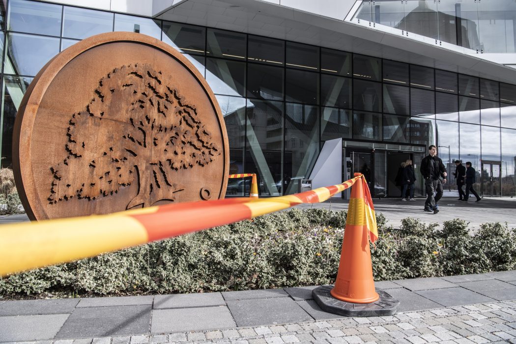 STOCKHOLM 2019-03-27
Utanfˆr Swedbanks huvudkontor i Sundbyberg
Foto: Lars Pehrson / SvD / TT / Kod: 30152
** OUT DN, Dagens Industri (‰ven arkiv), Metro och Expressen **