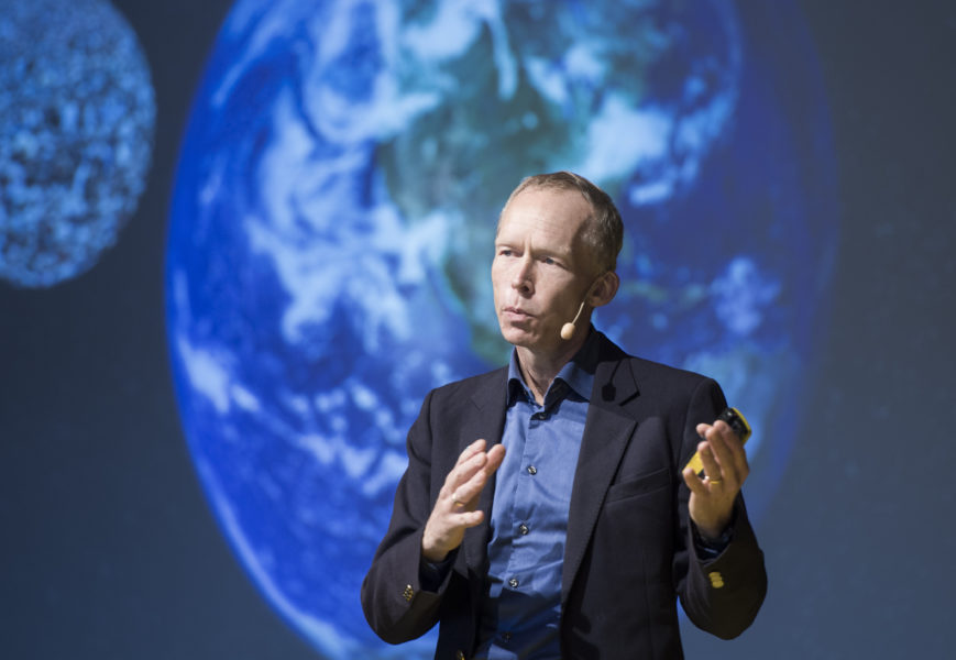 Enligt Johan Rockström tyder ny forskning på att vi överskrider fler hållbarhetsgränser på jorden.